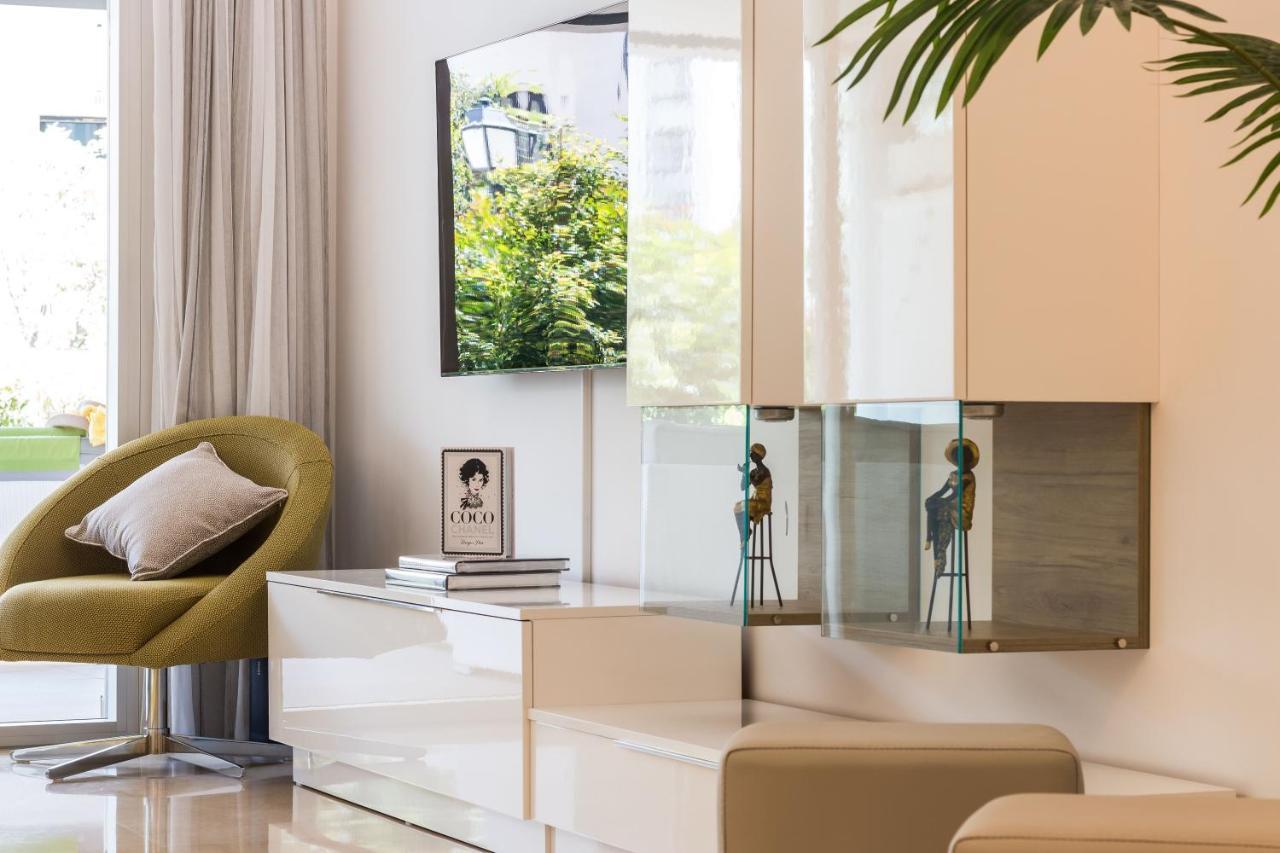 Sweet Inn - Royal Banus Marbella Luaran gambar