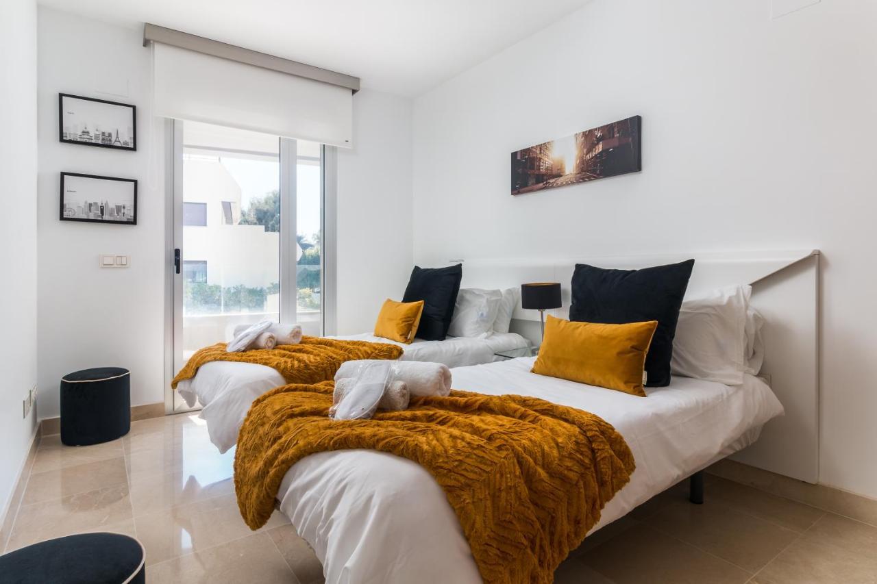 Sweet Inn - Royal Banus Marbella Luaran gambar
