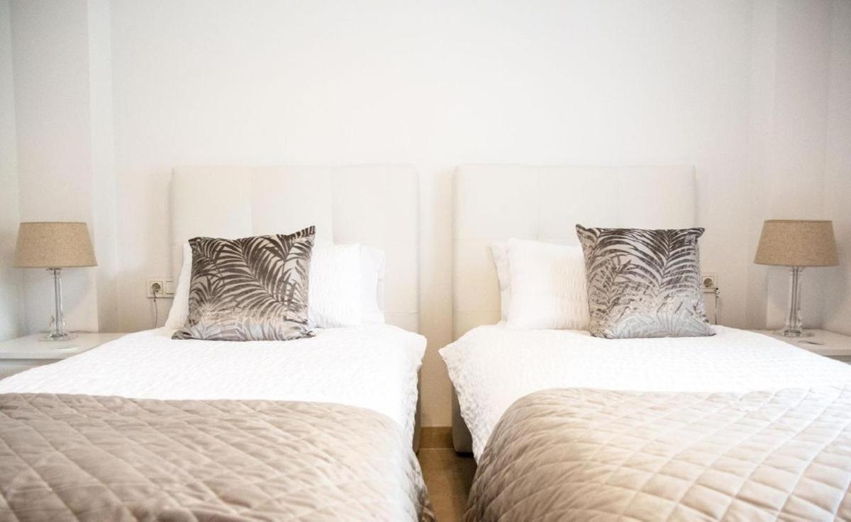 Sweet Inn - Royal Banus Marbella Luaran gambar