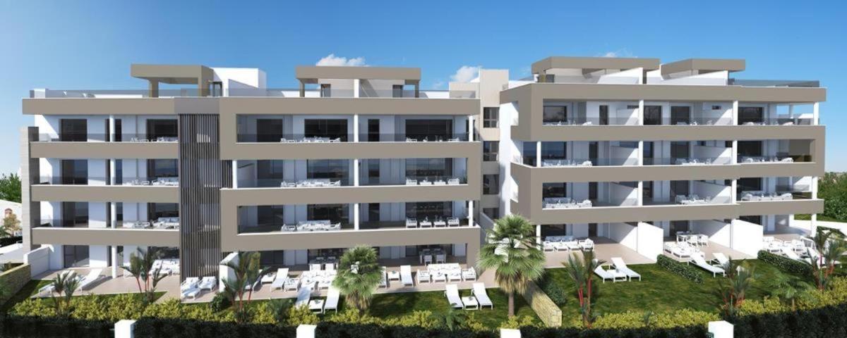 Sweet Inn - Royal Banus Marbella Luaran gambar